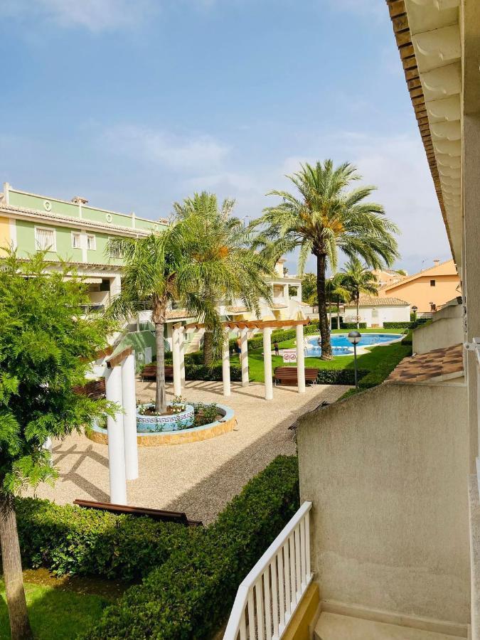 Magnifico Adosado En La Playa De Gandia Villa Esterno foto